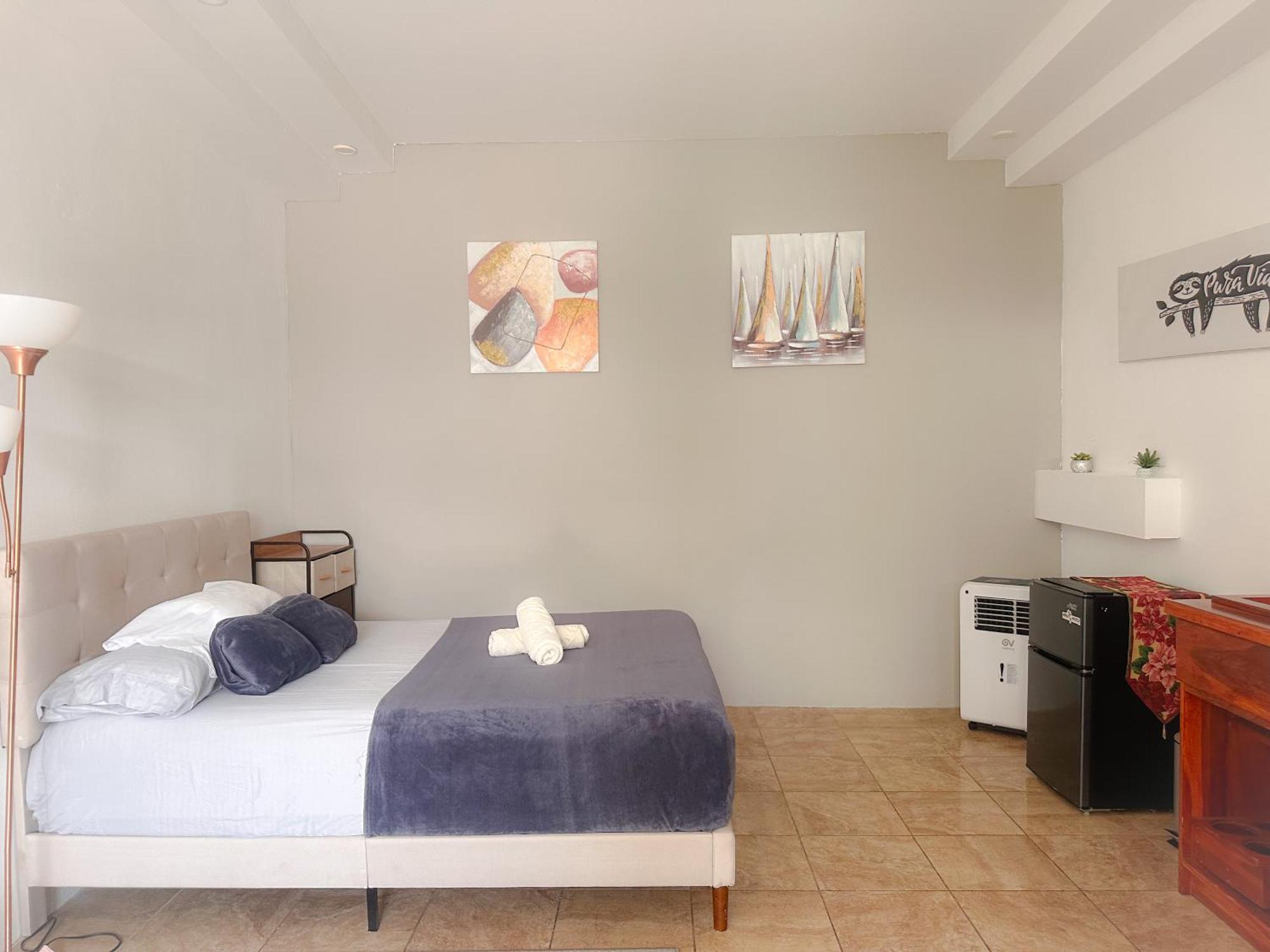 Casa Garitas Guesthouse & Car Rental - Free Sjo Airport Shuttle Río Segundo Eksteriør billede