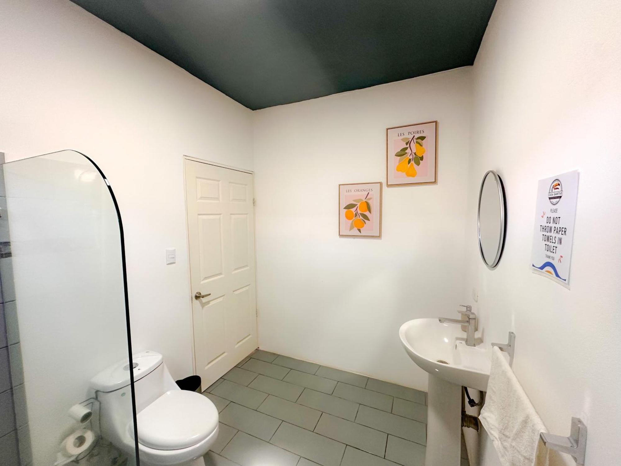 Casa Garitas Guesthouse & Car Rental - Free Sjo Airport Shuttle Río Segundo Eksteriør billede